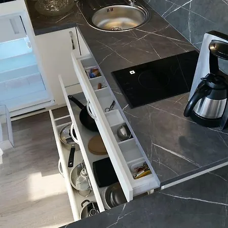 Wunderschoene Mit Balkon In