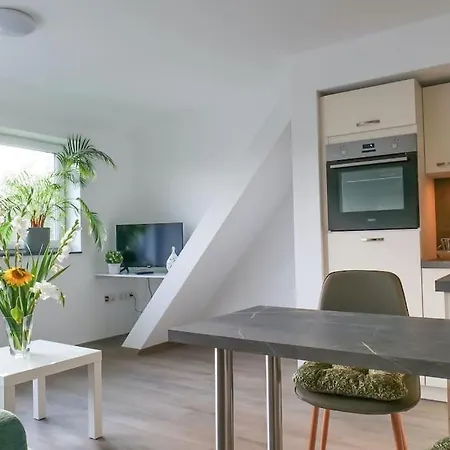 Apartman Wunderschoene Mit Balkon In *