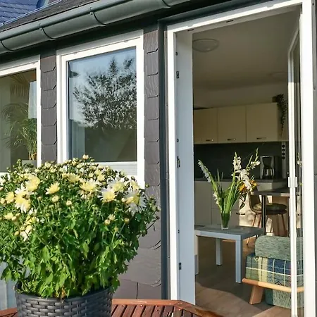 Διαμέρισμα Wunderschoene Mit Balkon In Aue (Saxony)